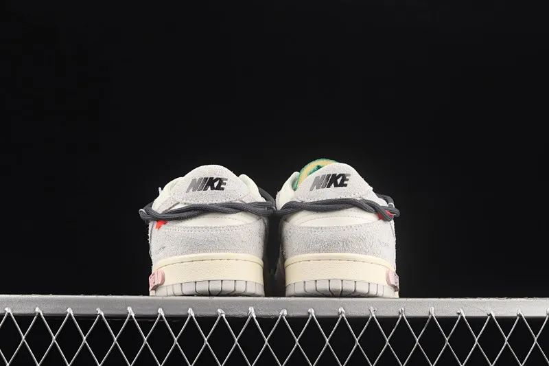 All categories Nk SB Dunk series Nk SB Dunk Low low-top sneakers cost-effective version OF x Nk Dunk Low OW SB smashing backboard fashion casual sneakers DJ0950-115